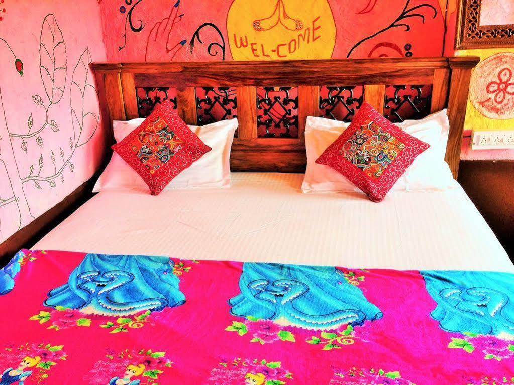Hotel Lotus Haveli Dzsaiszalmer Kültér fotó